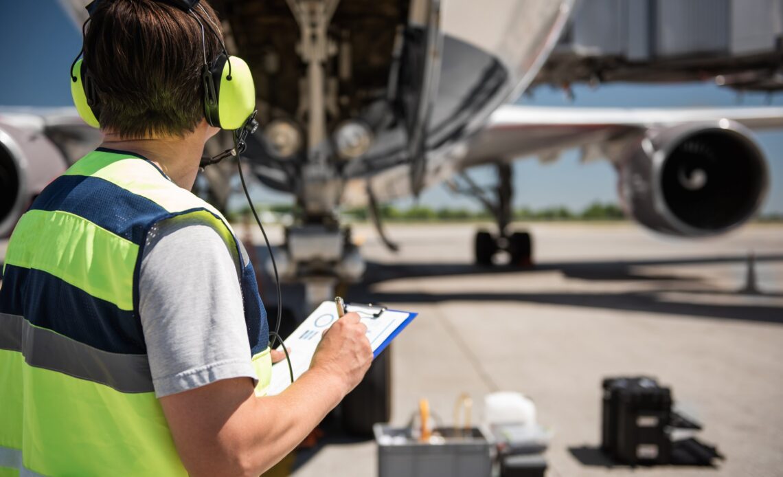 Order Man Ramp Assistant Airport Ramp Attendant Job available in Canada for foreign workers ...